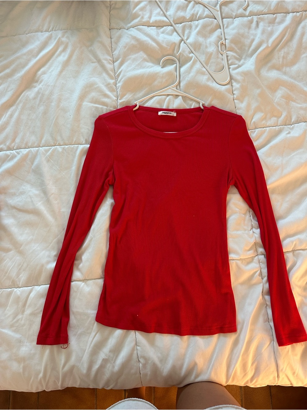 zeagoo Classic Red Long Sleeve Crewneck Tee